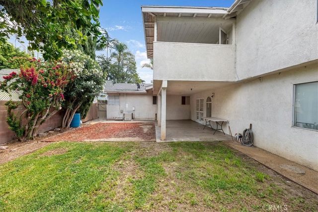 1128 S Parton, Santa Ana, CA 92707