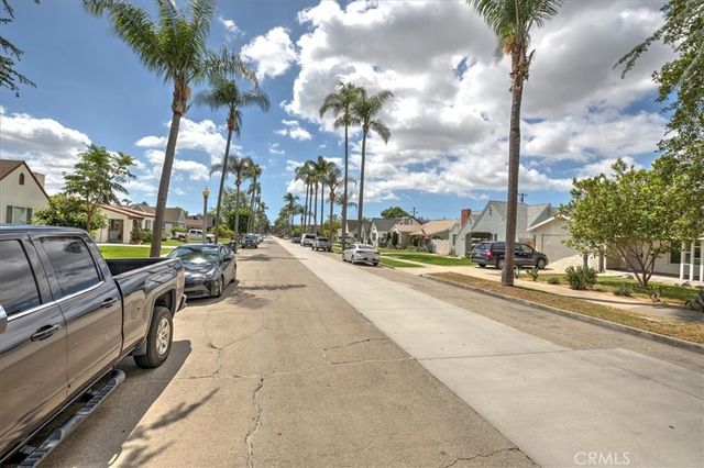 1128 S Parton, Santa Ana, CA 92707