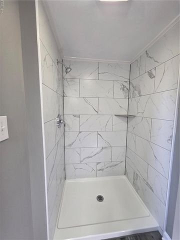 4701 Deerfield LN, Virginia Beach, VA 23455