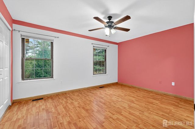 134 Pear Tree Lane, Franklin, NJ 08823