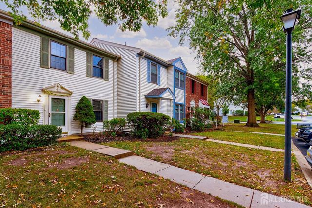 134 Pear Tree Lane, Franklin, NJ 08823