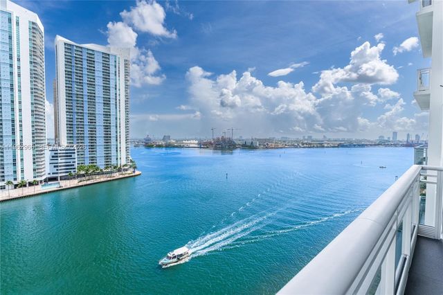 900 Brickell Key Blvd 1101, Miami, FL 33131