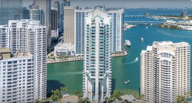 900 Brickell Key Blvd 1101, Miami, FL 33131