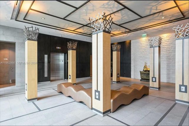 900 Brickell Key Blvd 1101, Miami, FL 33131