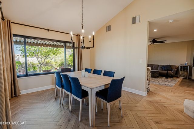 1715 E Deer Shadow Lane, Tucson, AZ 85737