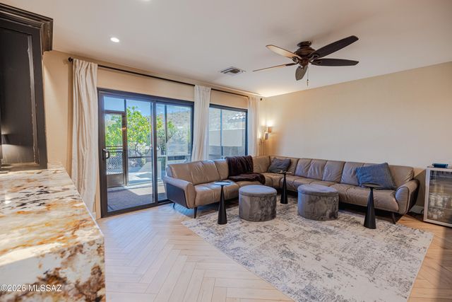 1715 E Deer Shadow Lane, Tucson, AZ 85737