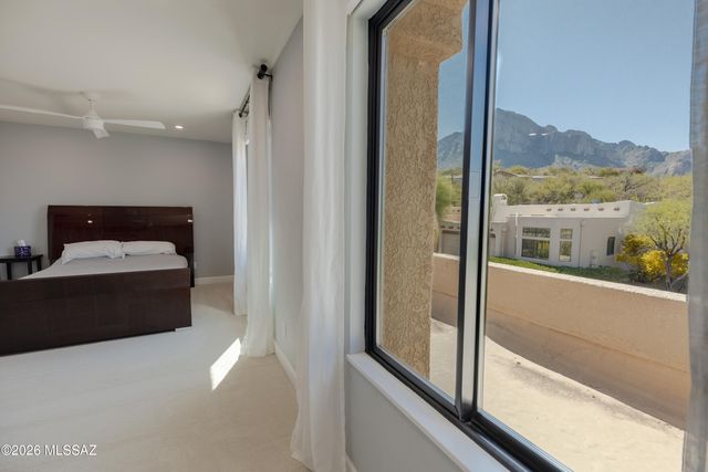 1715 E Deer Shadow Lane, Tucson, AZ 85737