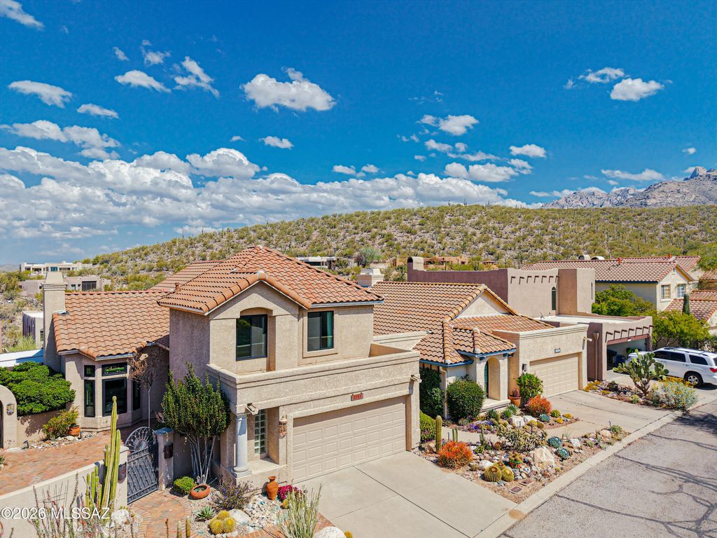 1715 E Deer Shadow Lane, Tucson, AZ 85737