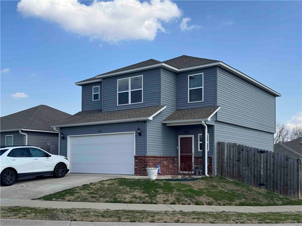 1158 S Jaybird Lane, Fayetteville, AR 72701