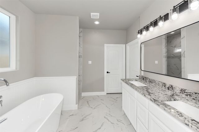 404 Betchan Street, Lake Dallas, TX 75065