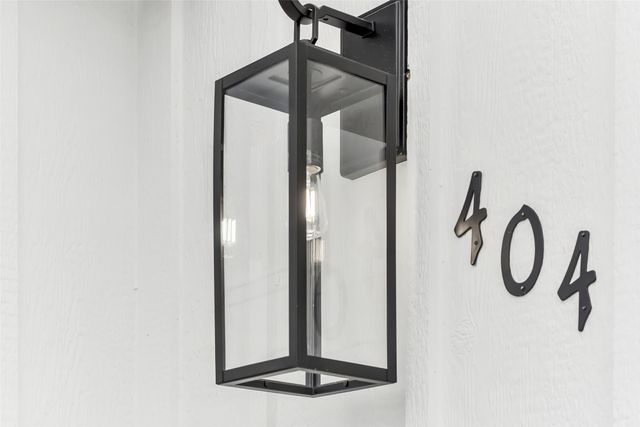 404 Betchan Street, Lake Dallas, TX 75065