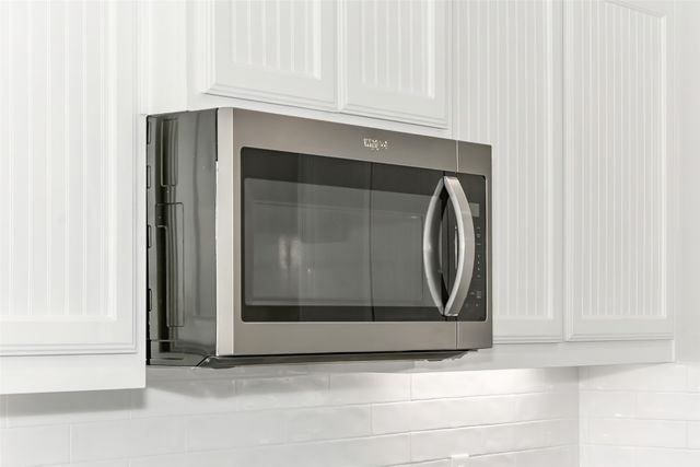 404 Betchan Street, Lake Dallas, TX 75065