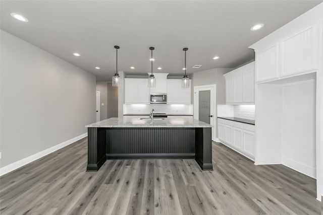 404 Betchan Street, Lake Dallas, TX 75065