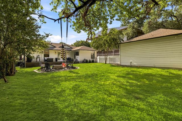 4637 Rockaway Drive, Dallas, TX 75214