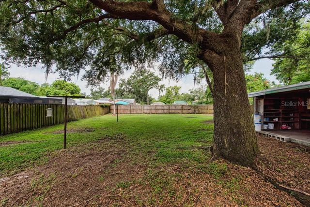1509 N BURTON STREET, Plant City, FL 33563
