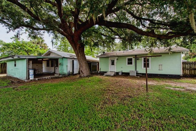 1509 N BURTON STREET, Plant City, FL 33563