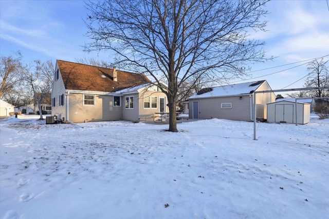215 LILAC LANE, Little Chute, WI 54140