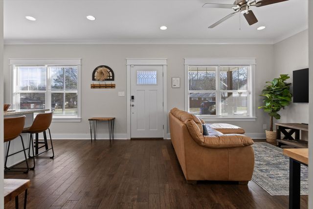 1492 SW Parker Avenue, Cleveland, TN 37311