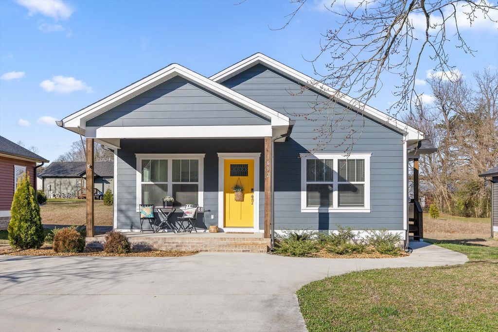 1492 SW Parker Avenue, Cleveland, TN 37311