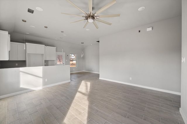 101 N Goodman Avenue, Kerens, TX 75144