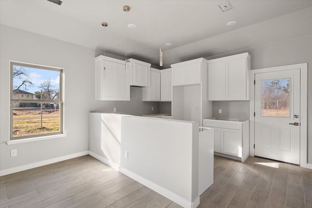 101 N Goodman Avenue, Kerens, TX 75144