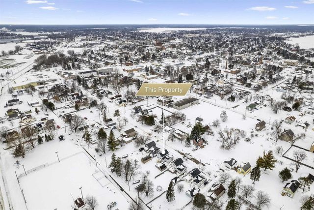 333 5TH AVENUE, Menomonie, MI 49858