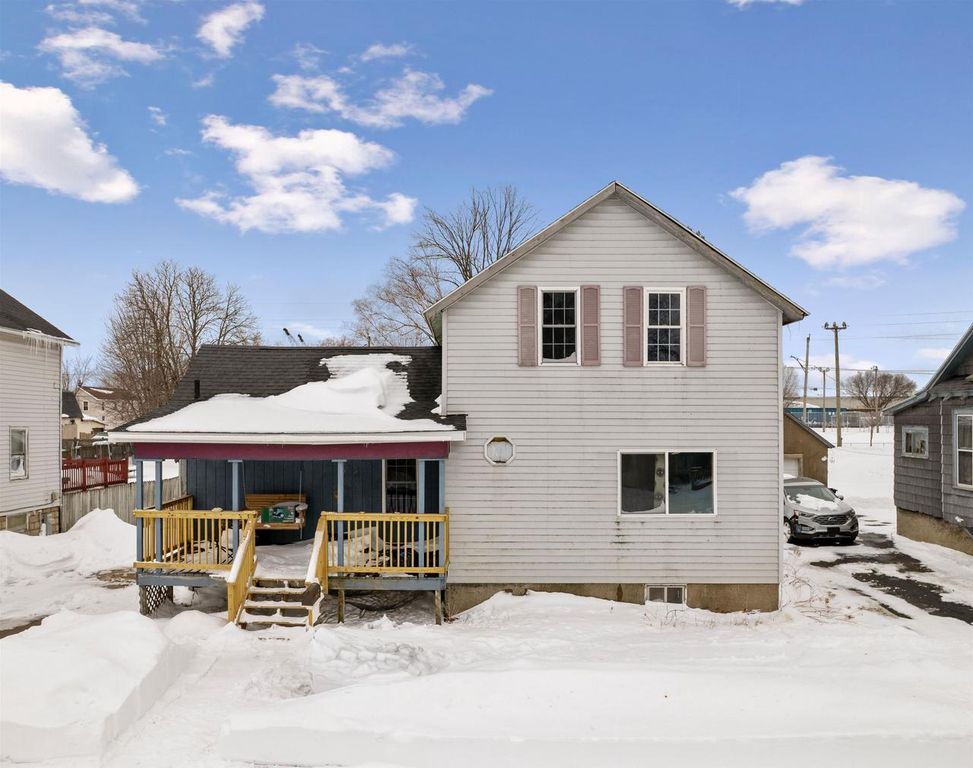 333 5TH AVENUE, Menomonie, MI 49858