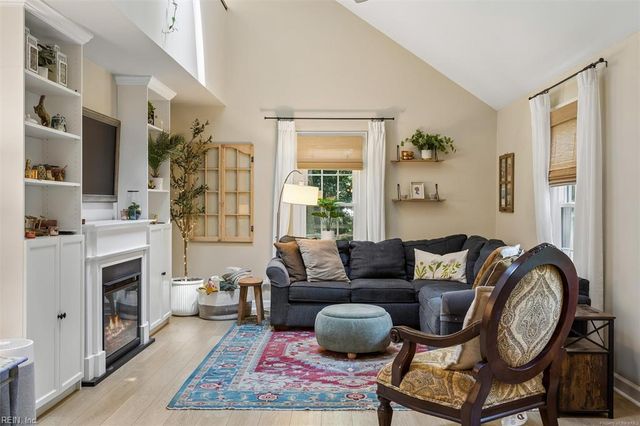 241 Tutters Neck NCK, Williamsburg, VA 23185
