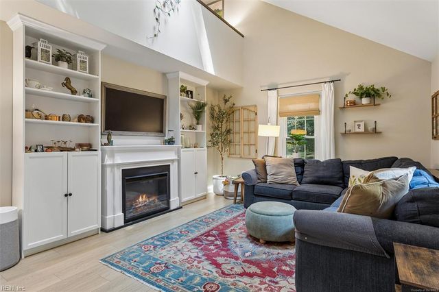 241 Tutters Neck NCK, Williamsburg, VA 23185