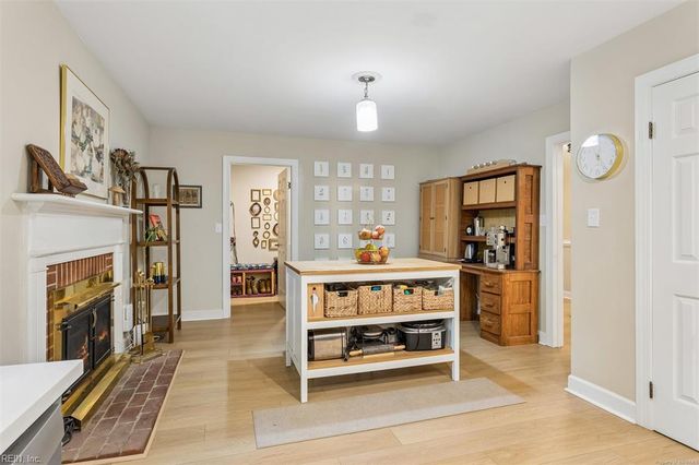 241 Tutters Neck NCK, Williamsburg, VA 23185