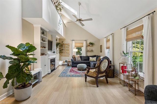 241 Tutters Neck NCK, Williamsburg, VA 23185