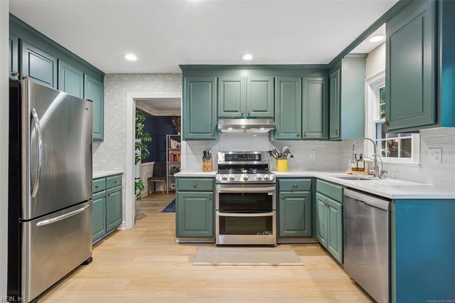 241 Tutters Neck NCK, Williamsburg, VA 23185