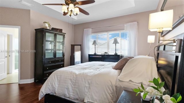 9768 NW 30th St, Doral, FL 33172