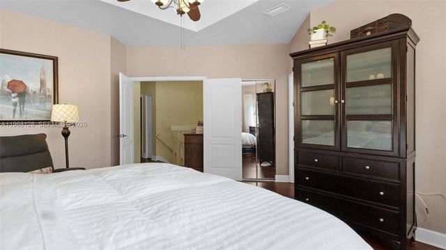 9768 NW 30th St, Doral, FL 33172