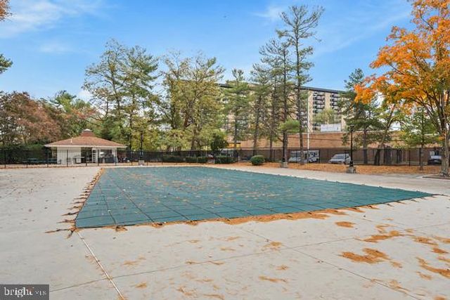 301 N BEAUREGARD ST #916, Alexandria, VA 22312