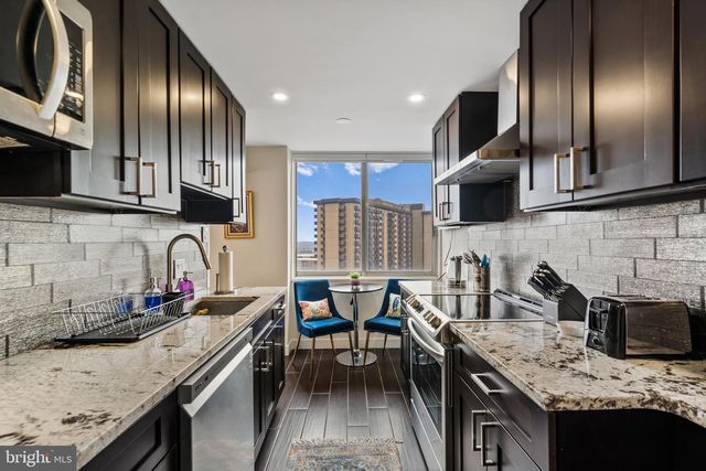 301 N BEAUREGARD ST #916, Alexandria, VA 22312