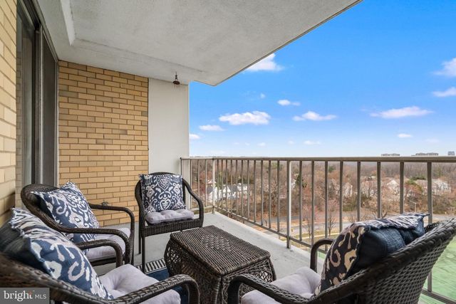 301 N BEAUREGARD ST #916, Alexandria, VA 22312
