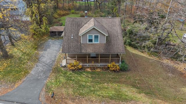 54 Maple St, West Boylston, MA 01583