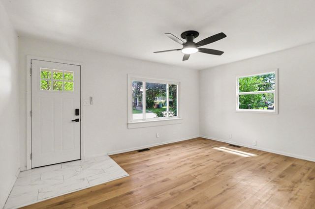 276 Hadley Road, Kingsford Heights, IN 46346
