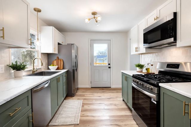 276 Hadley Road, Kingsford Heights, IN 46346