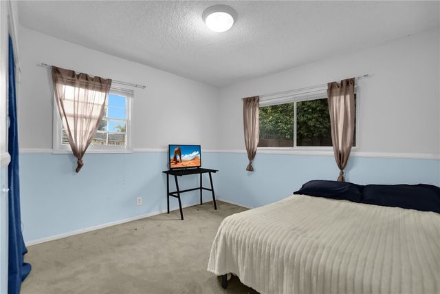 1289 Grove, Upland, CA 91786