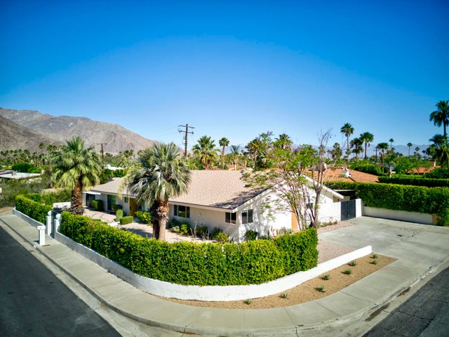 1190 E Buena Vista Drive, Palm Springs, CA 92262