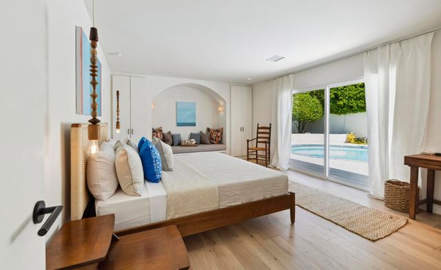 1190 E Buena Vista Drive, Palm Springs, CA 92262