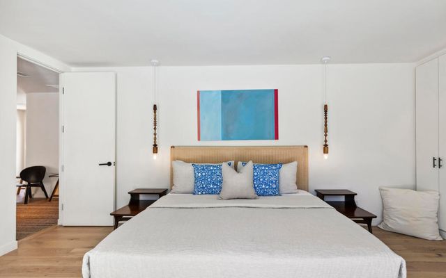 1190 E Buena Vista Drive, Palm Springs, CA 92262