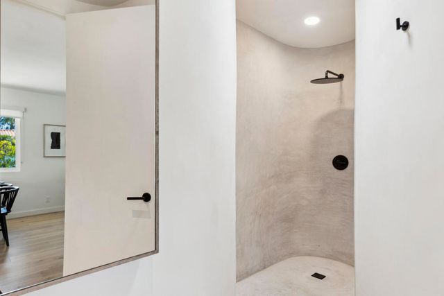 1190 E Buena Vista Drive, Palm Springs, CA 92262