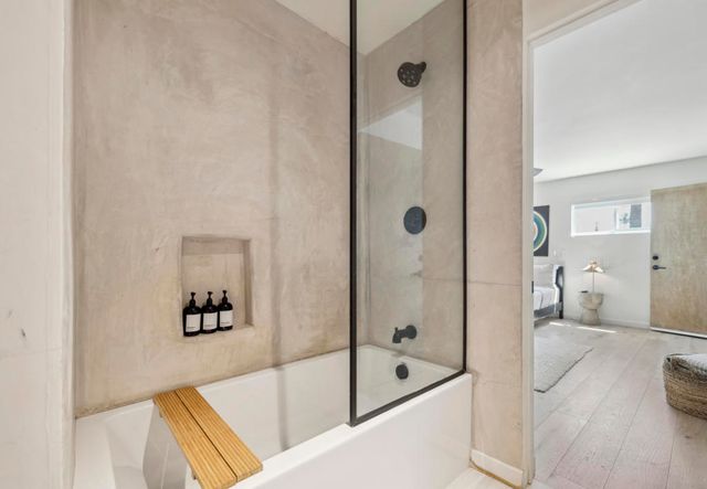 1190 E Buena Vista Drive, Palm Springs, CA 92262