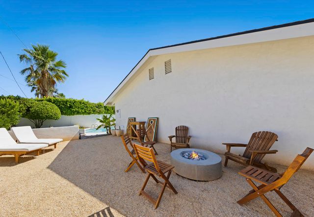 1190 E Buena Vista Drive, Palm Springs, CA 92262