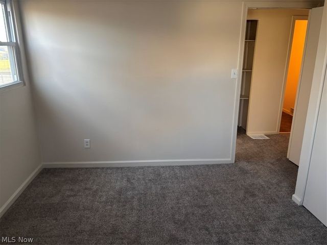 1820 Midway Avenue NE, Canton, OH 44705