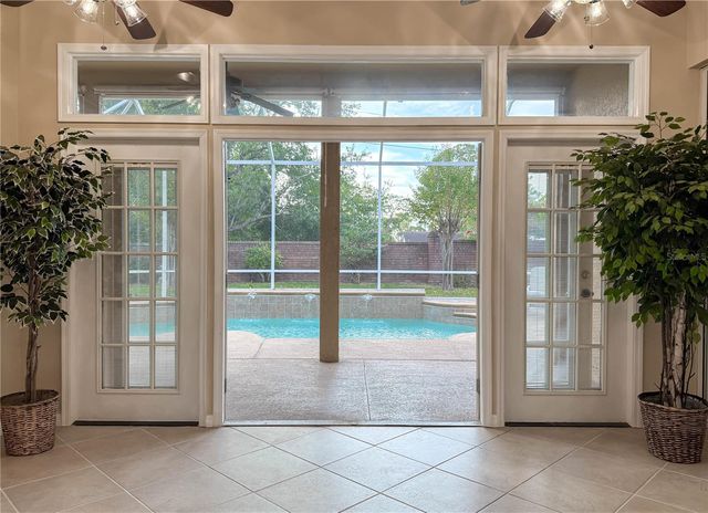 9800 MONTCLAIR CIRCLE, Apopka, FL 32703