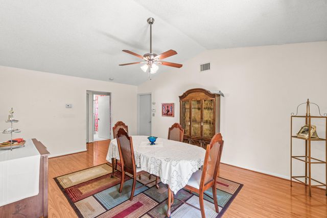 69 King Fisher Way, Boynton Beach, FL 33436